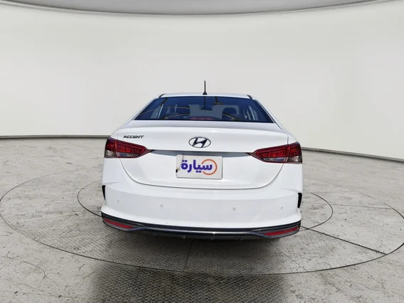 هيونداي اكسنت سمارت 2023 