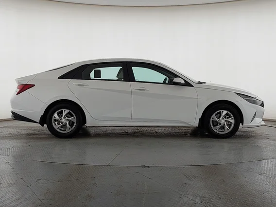 Hyundai Elantra Fleet 2023 