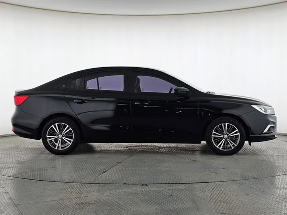 ام جي 5 STD 2024 