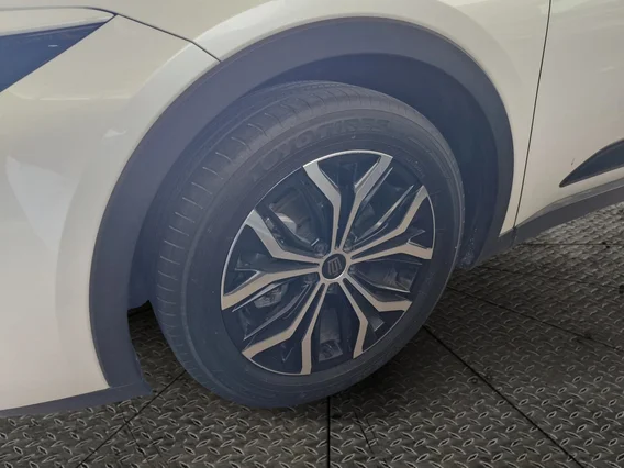 Toyota Crown Premium 2023 