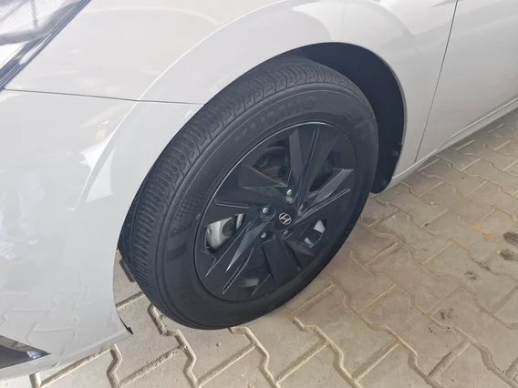 Hyundai Avante  2023 