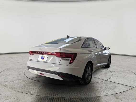 هيونداي اكسنت سمارت 2024 