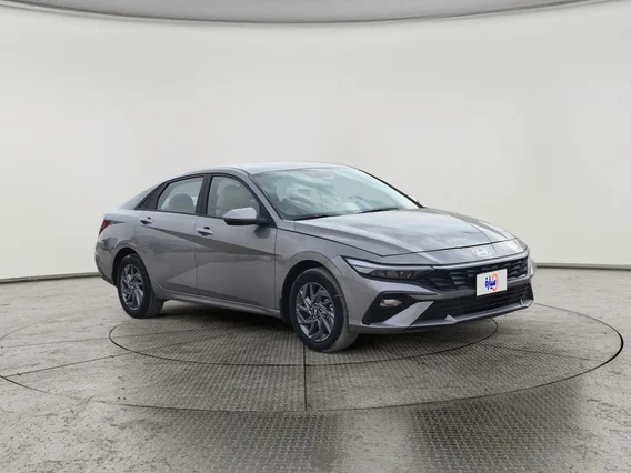 Hyundai Elantra Smart 2024 