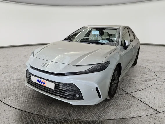 تويوتا كامري E 2025 