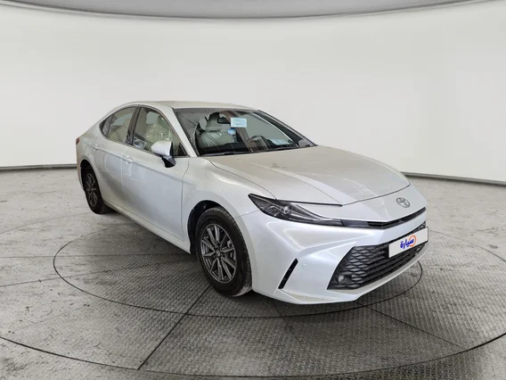 تويوتا كامري E 2025 