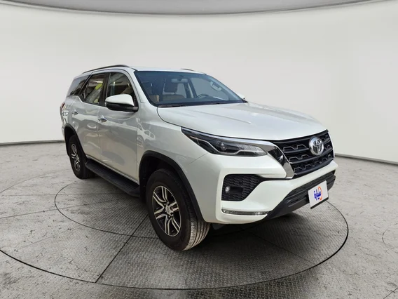 تويوتا فورتشنر VX1 2023 دبل