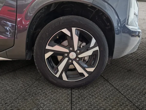 ميتسوبيشي إكسباندر HL 2024 