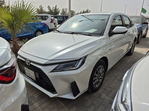 تويوتا يارس Y 2024 