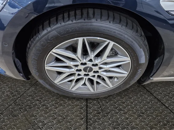 Genesis G80 PRESTIGE 2025 