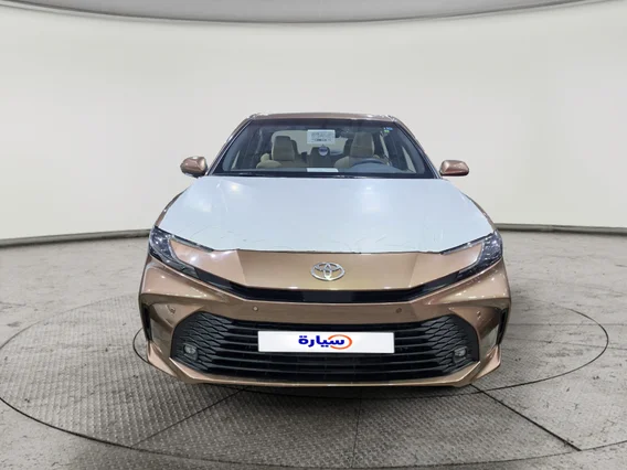 Toyota Camry  LE 2025 