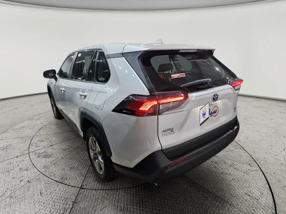 Toyota RAV4 LE HEV 2024 