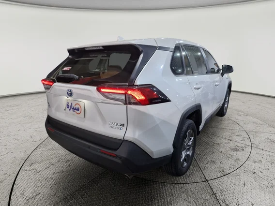 Toyota RAV4 LE HEV 2024 