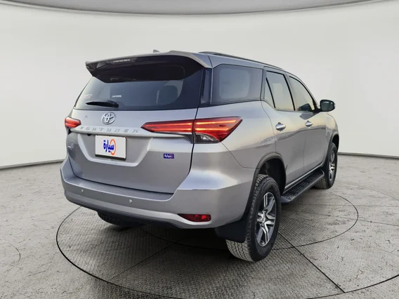 Toyota Fortuner GX 2023 دبل