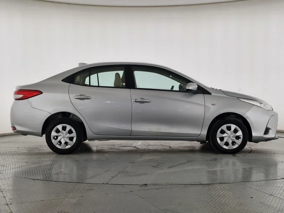 Toyota Yaris  Y 2022 