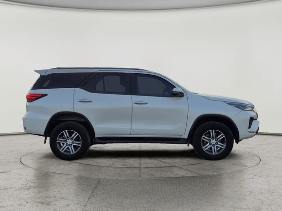 Toyota Fortuner VX 2022 دبل