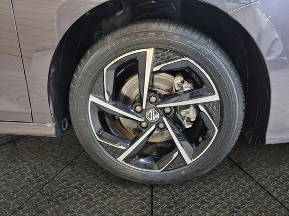 ام جي جي تي LUX 2024 