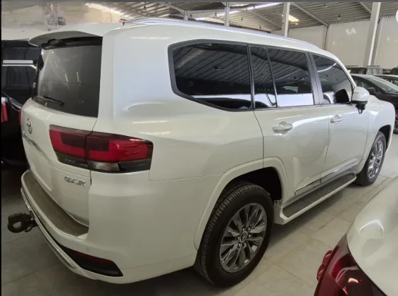 Toyota Land Cruiser GXR4 2023 دبل