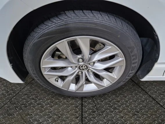 تويوتا افالون Touring 2022 