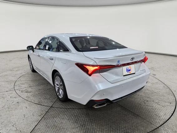 تويوتا افالون Touring 2022 