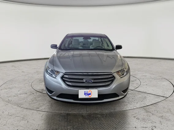 Ford Taurus SE 2018 