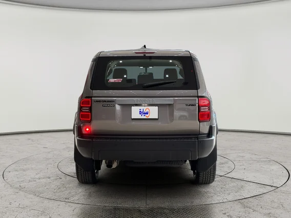 تويوتا برادو TXL1 2026 