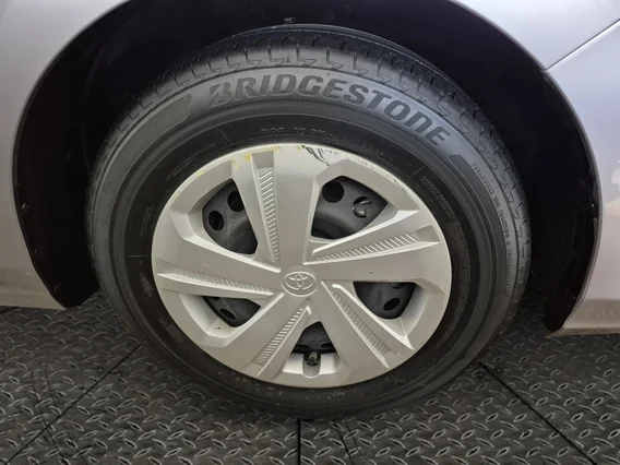 Toyota Yaris  Y FLT 2023 