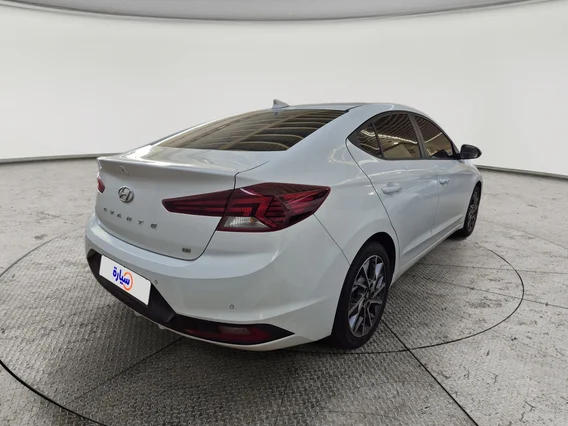 هيونداي أفانتي  2020 