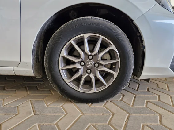 Toyota Yaris  Y 2023 