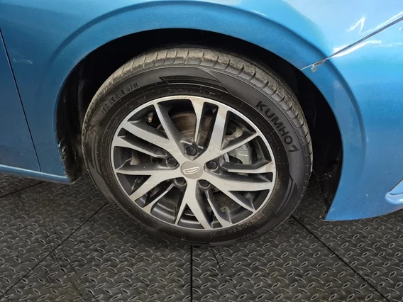 Geely Emgrand GS 2023 