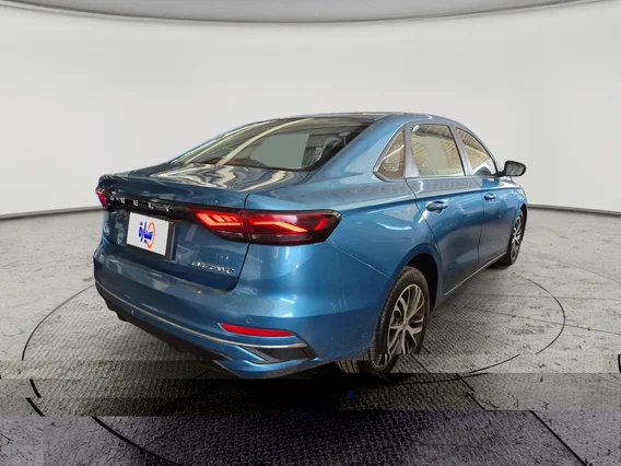 Geely Emgrand GS 2023 