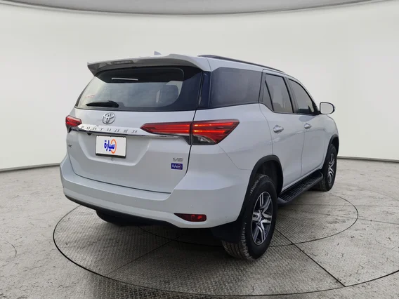 Toyota Fortuner VX 2023 دبل