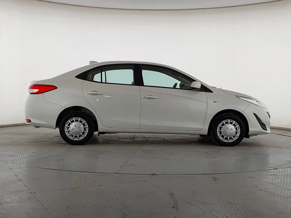 تويوتا يارس Y 2019 