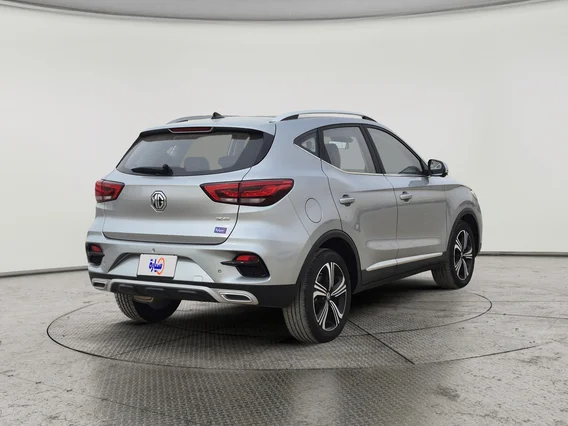 MG ZS LUX 2023 