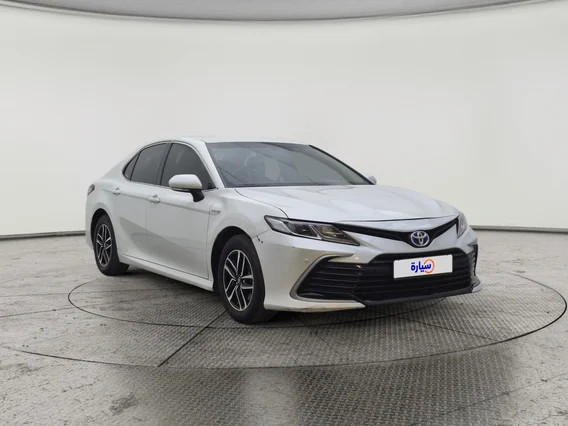 تويوتا كامري LE HEV 2023 