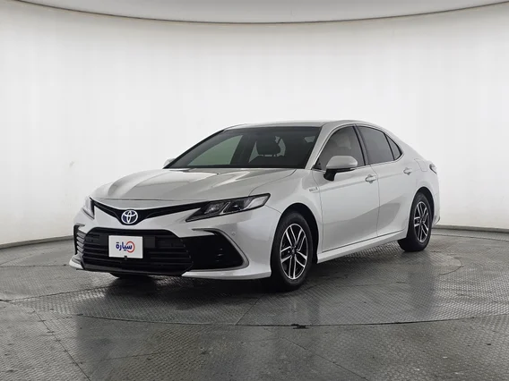 تويوتا كامري LE HEV 2023 