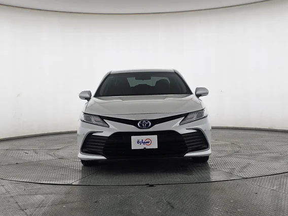 تويوتا كامري LE HEV 2023 