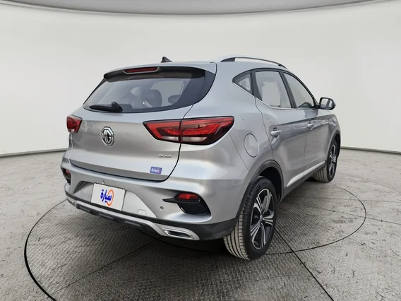 MG ZS LUX 2023 