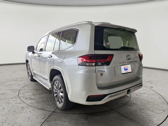 تويوتا لاندكروزر GXR3 2023 دبل