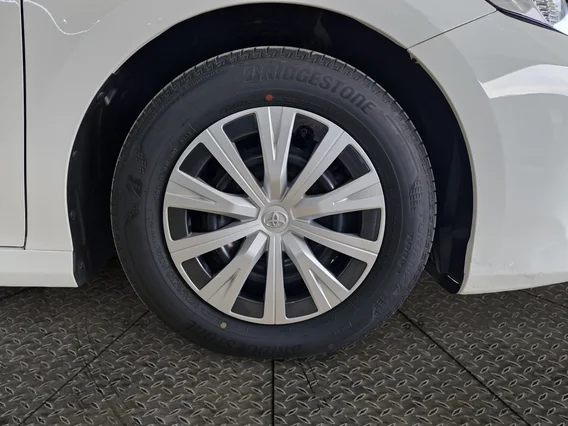 Toyota Camry  LE 2023 