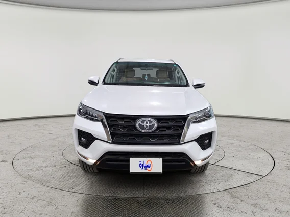Toyota Fortuner VX 2023 دبل