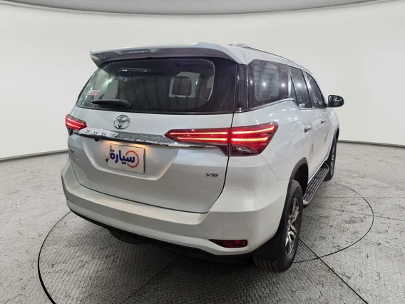 Toyota Fortuner VX 2023 دبل