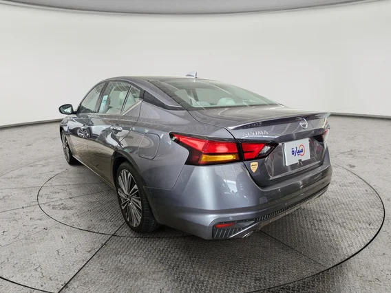 Nissan Altima SV 2025 