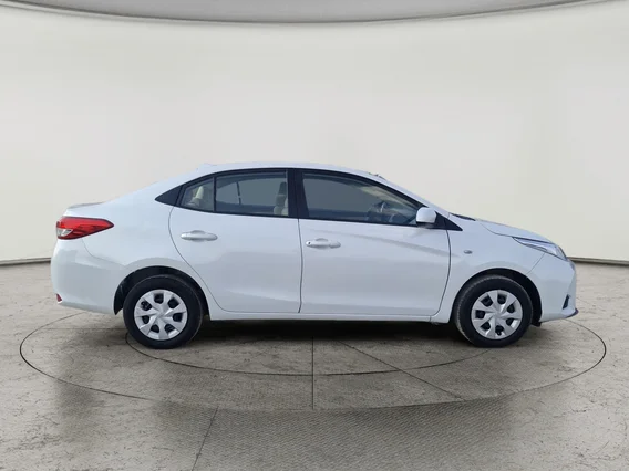 تويوتا يارس Y 2022 