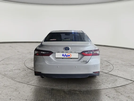 Toyota Camry  GLE HEV  2023 