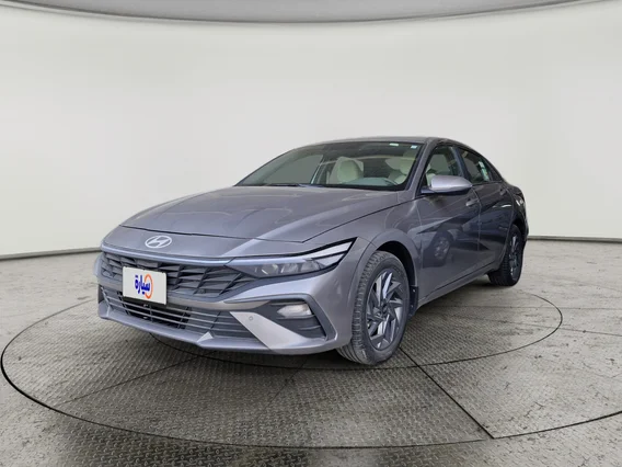 Hyundai Elantra Smart 2024 