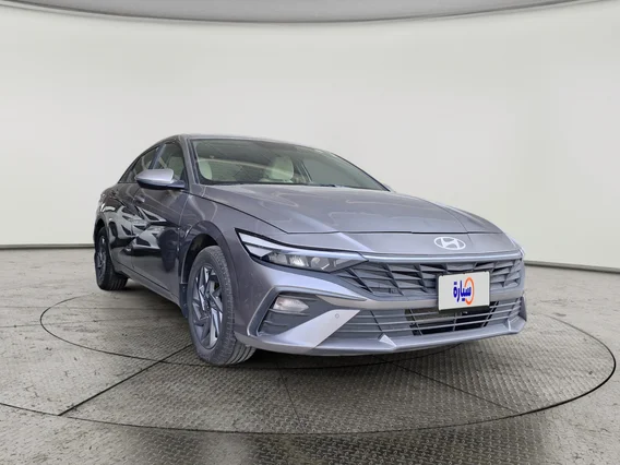 Hyundai Elantra Smart 2024 