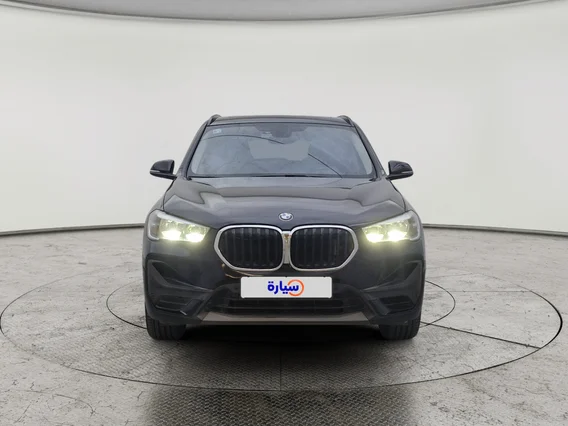 بي ام دبليو الفئة اكس 1 S Drive 20 i  2022 