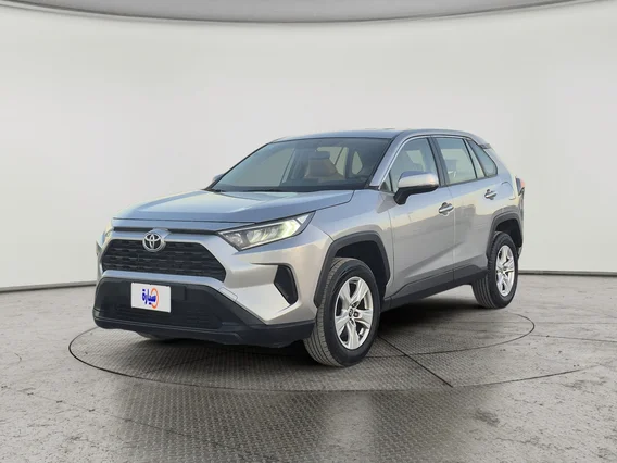 Toyota RAV4 LE 2021 