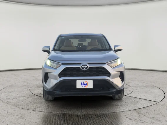 Toyota RAV4 LE 2021 