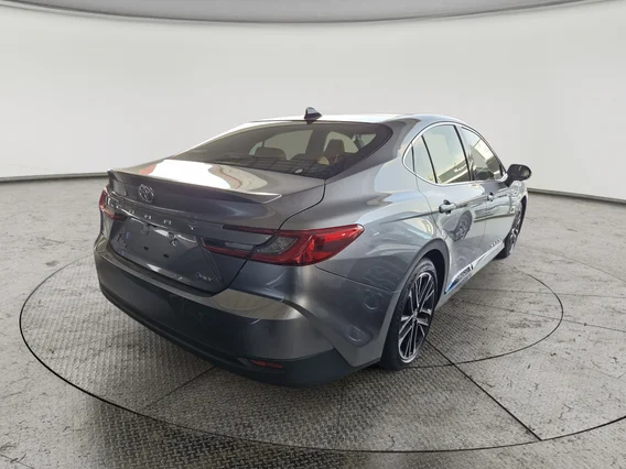 Toyota Camry  LUMIERE HEV 2025 